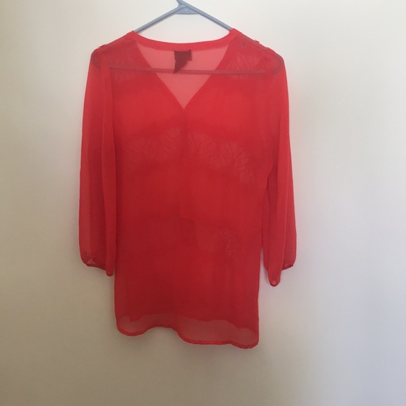 Daytrip Lace Button up - Picture 2 of 2